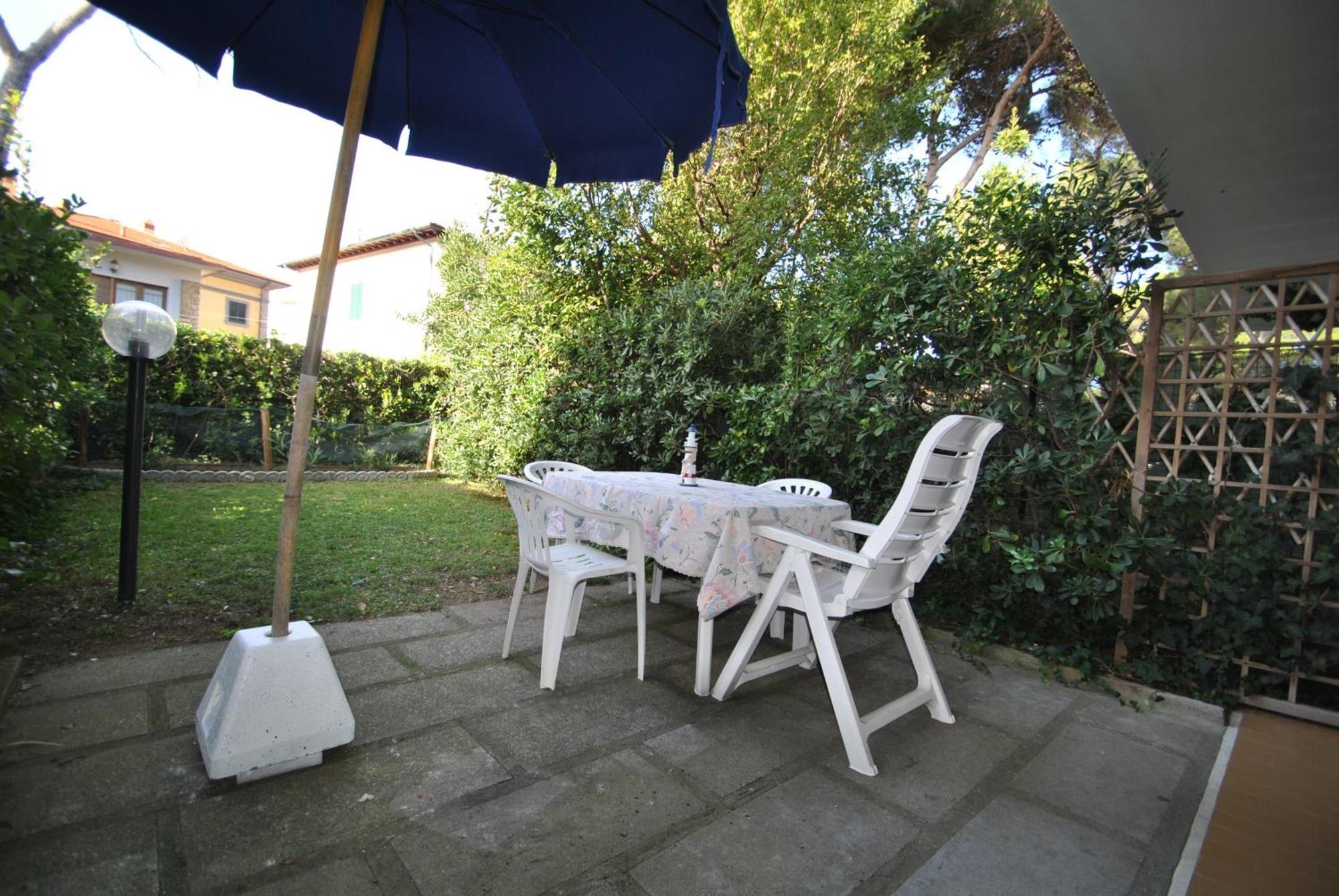 Appartamento Fattoria Nel Parco Castiglioncello Camera foto